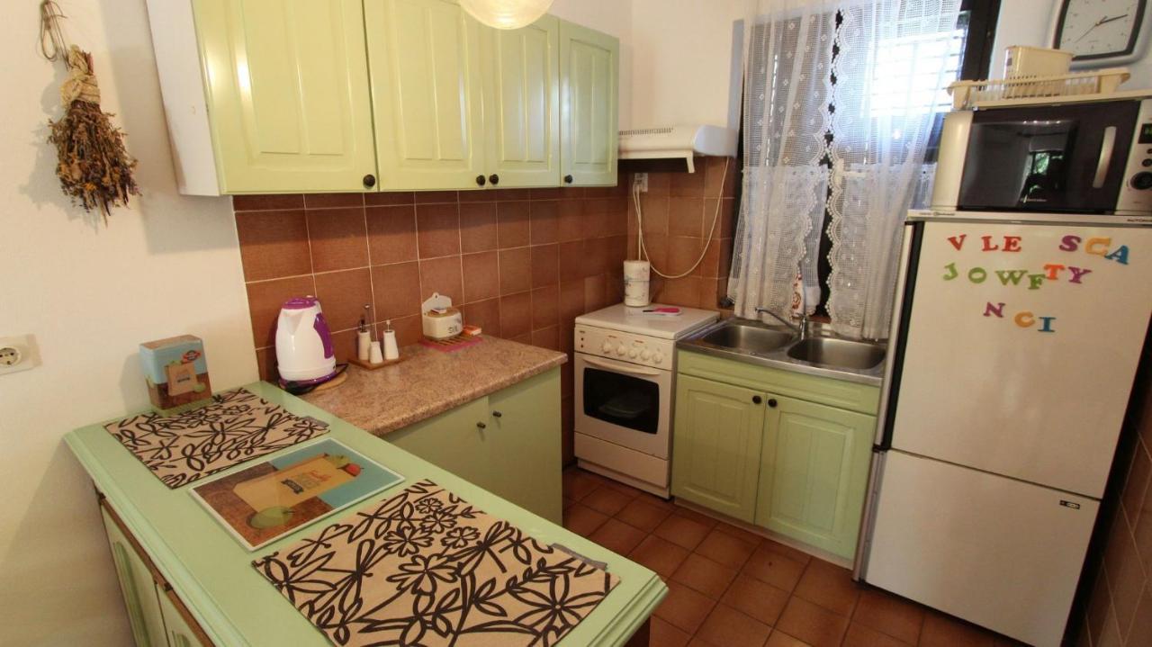 Apartment In Malinska/Insel Krk 13204 מראה חיצוני תמונה